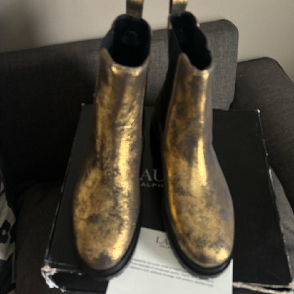 Lauren Ralph Lauren Corinne Bootie black bronze
#10 - Picture 2 of 12